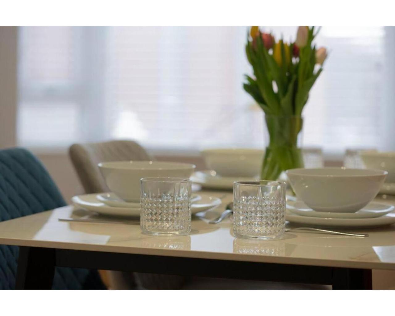 Central Belfast Apartments Queen'S Hideaway 外观 照片