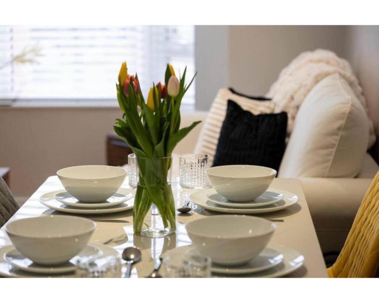 Central Belfast Apartments Queen'S Hideaway 外观 照片