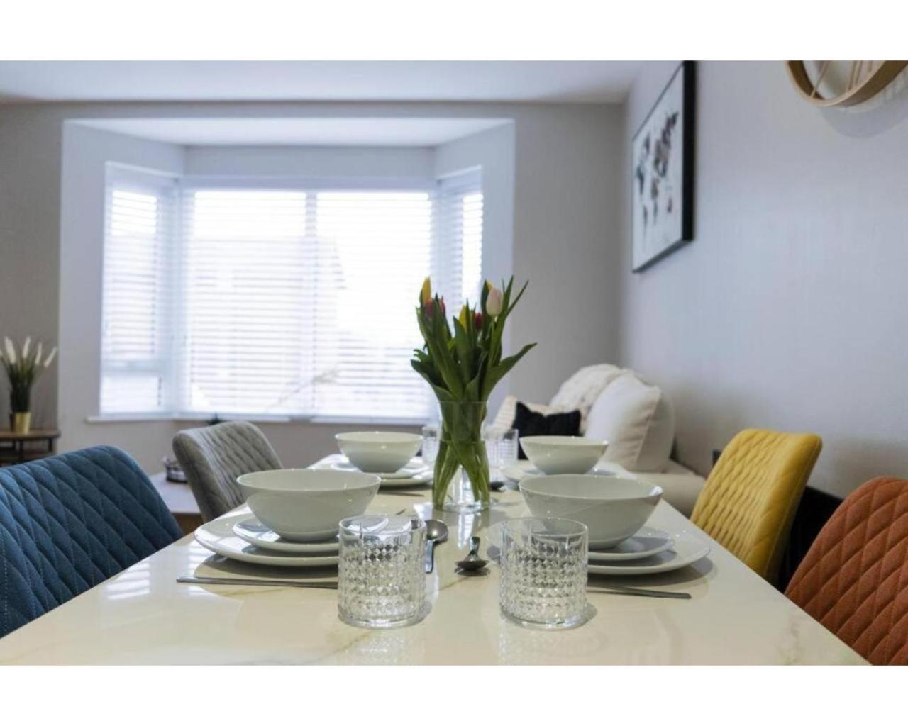 Central Belfast Apartments Queen'S Hideaway 外观 照片