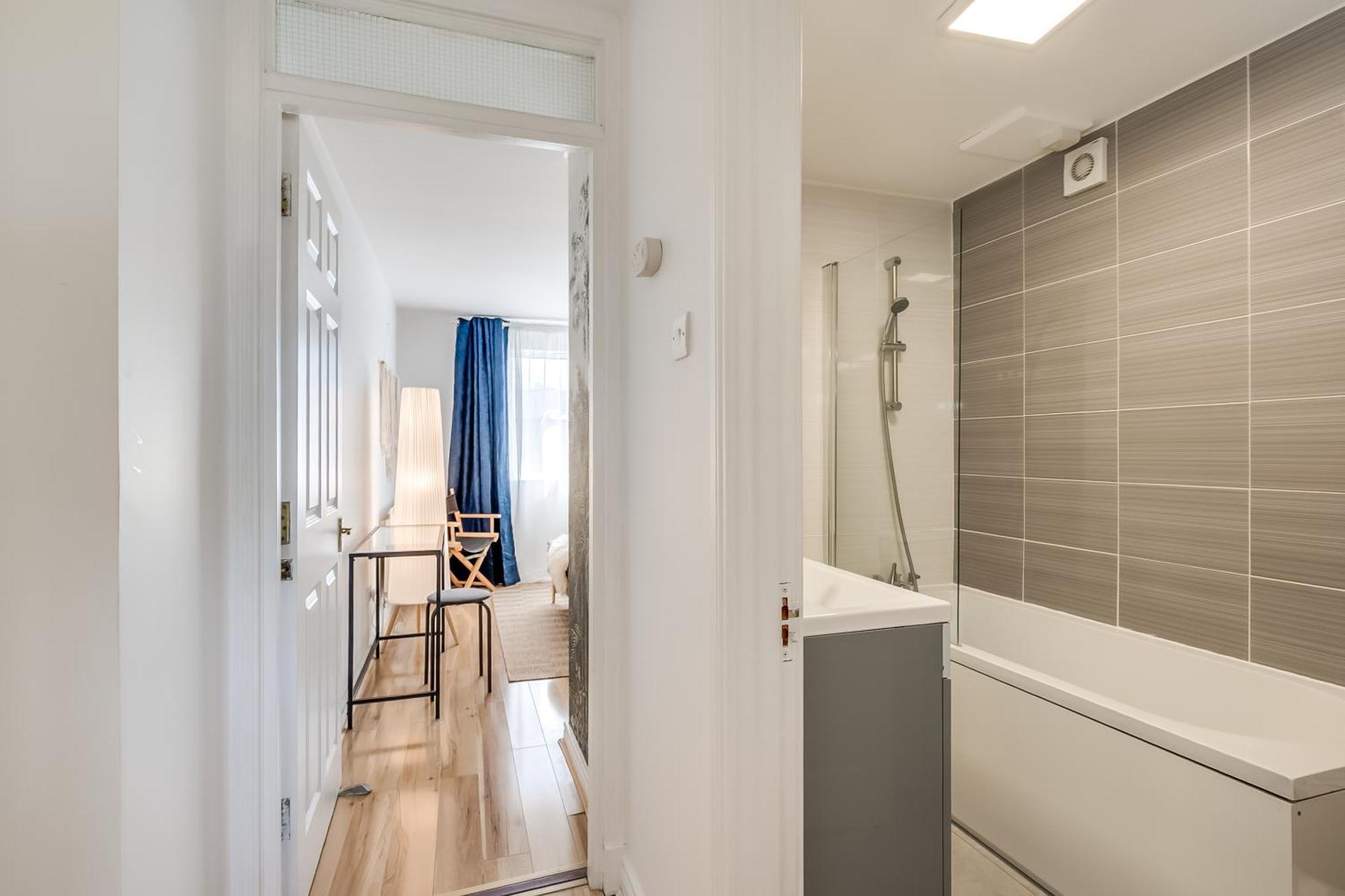 Central Belfast Apartments Queen'S Hideaway 外观 照片