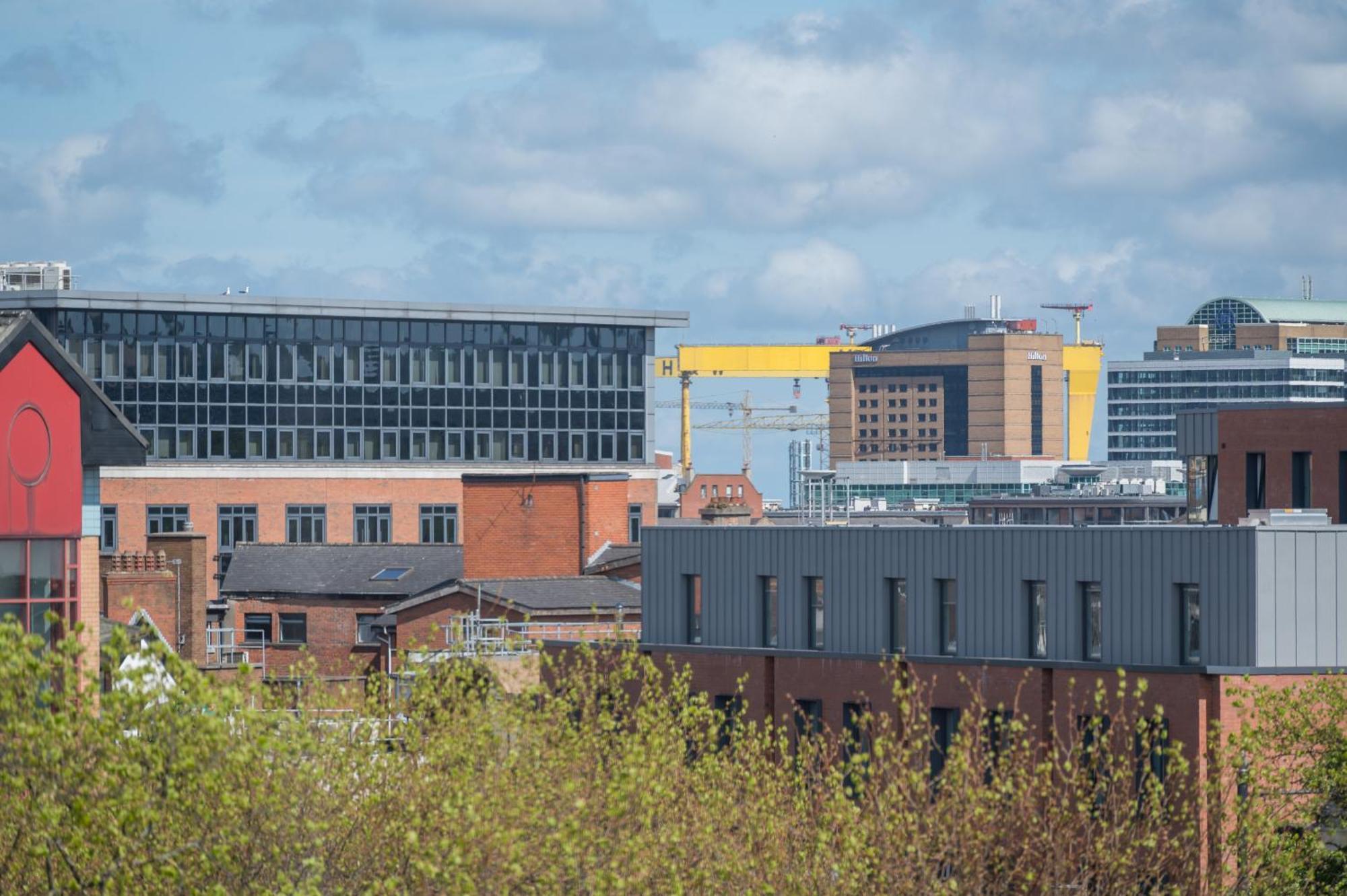 Central Belfast Apartments Queen'S Hideaway 外观 照片