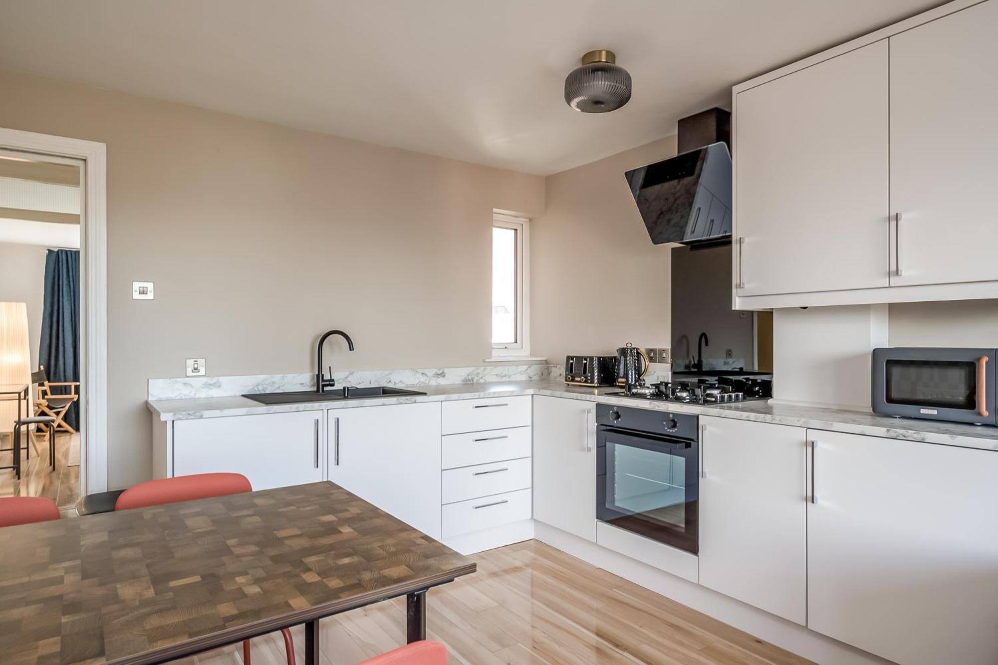 Central Belfast Apartments Queen'S Hideaway 外观 照片